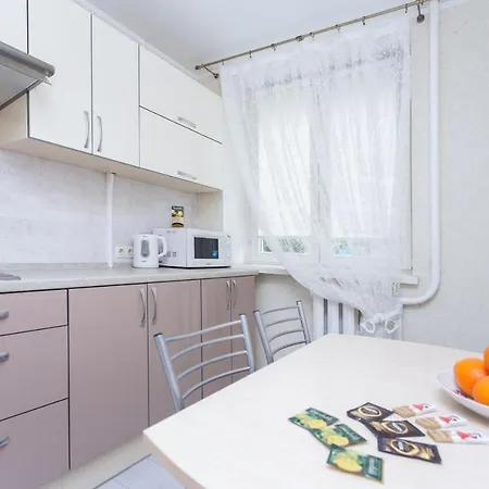 Romanovskaya Sloboda 12 Apartment